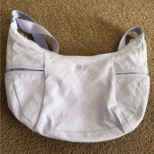 Lululemon Slouchy Sling Bag-Lavender Frost-6L
